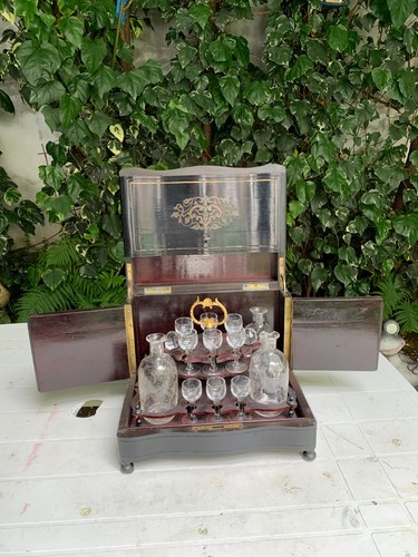 Ancienne cave liqueur - ancienne,