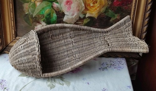 Ancien grand poisson - ancien, rotin