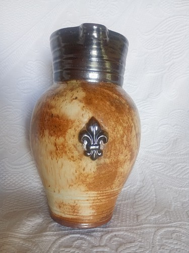 Cruche pichet lys modèle - pichet,
