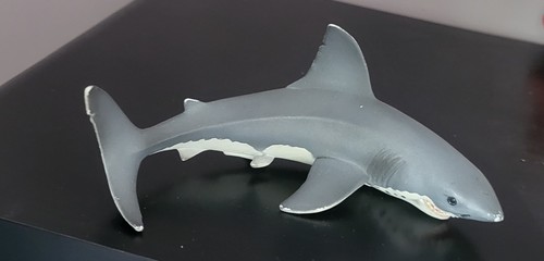 Figurines grand requin blanc - requin,
