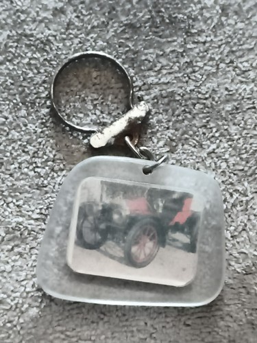 Porte clés ancien voiture - porte-clés,
