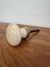 Ancienne poignée de porte ronde En porcelaine Crème / Beige + Carré 6mm