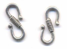 10 Fermoirs en S en Argent