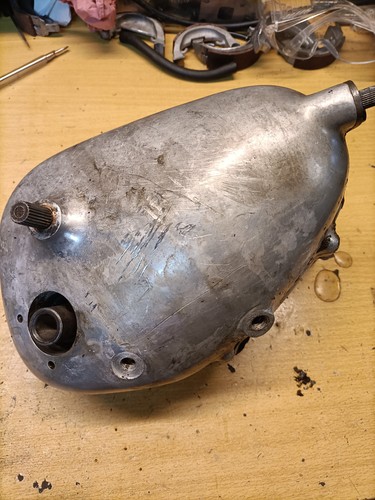 Carter embrayage 125 peugeot - 125,