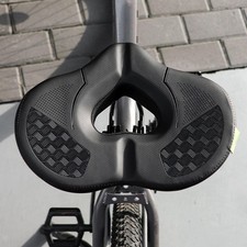 Selle de vélo large avec