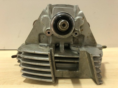 Testata verticale completa per - testata,
