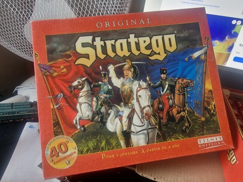 Jeu société stratego - de,