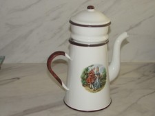 ANCIENNE CAFETIERE EN TOLE