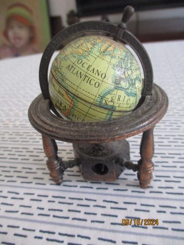 Taille crayon vintage globe - crayon,