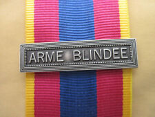 Agrafe  ARME BLINDEE   pour la