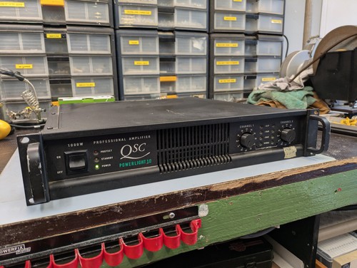 Qsc powerlight - powerlight, –