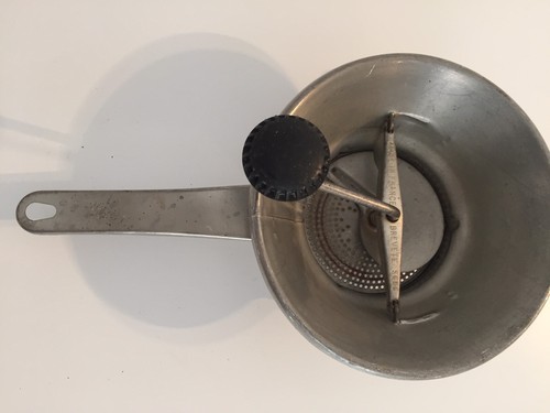 Ancienne moulinette presse