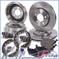 DISQUES DE FREIN+PLAQUETTES