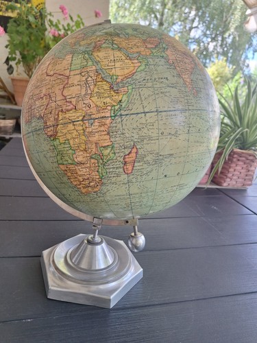 Globe terrestre ancien girard - terrestre,