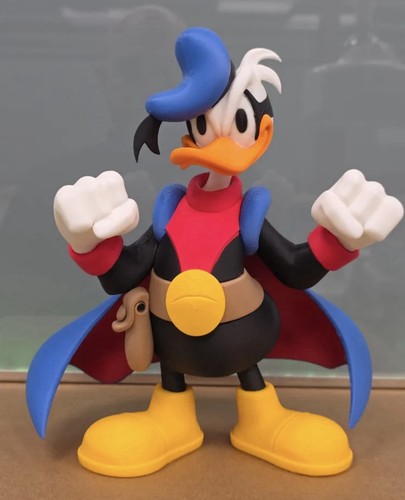Disney figurine donald - disney,