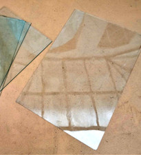 Lot de 4 vitres anciennes en