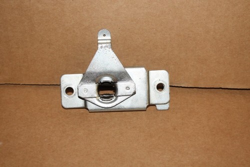 Fermeture capot avant renault - fermeture,