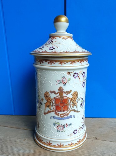 Pot couvert vintage - vintage, pharmacie