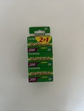 FUJIFILM SUPERIA 200 PELLICULE