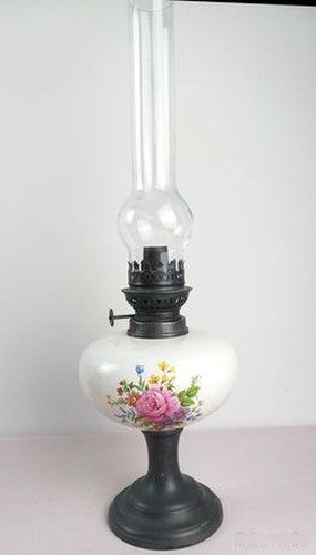 Ancienne lampe pétrole - lampe,