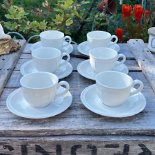 6 Tasses, sous tasses -