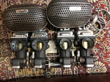 KAWASAKI Z900,Z1000,SET OF 4 CARBS ON ITS RAIL COMPLETE FOR RESTORATION GOOD USE