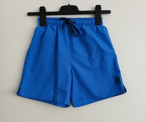 Short bain bleu - bain, bleu.