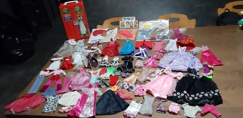 Gros lot de 70 - 70, vêtements