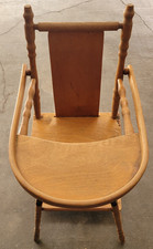 Ancienne chaise de poupées