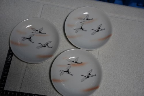 Ancienne petite assiette - , de