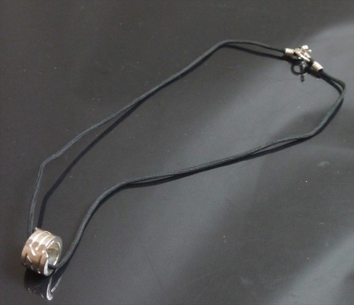 Authentique collier tour - , de