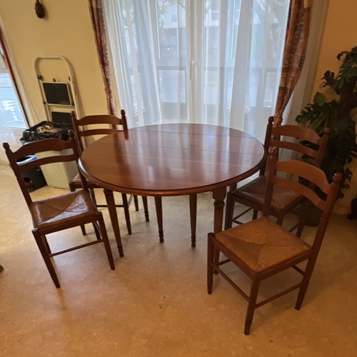 Table ovale