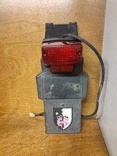 Bavette et feu arrière HONDA