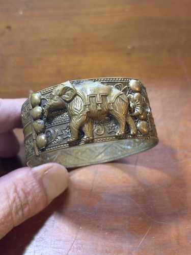 Antique bracelet laiton inde - antique,