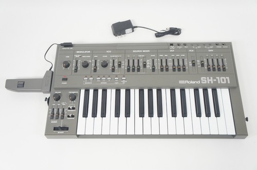 Clavier synthétiseur - clavier,