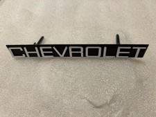 1986-1990 Chevrolet Caprice Classic Grill Emblem 14083846