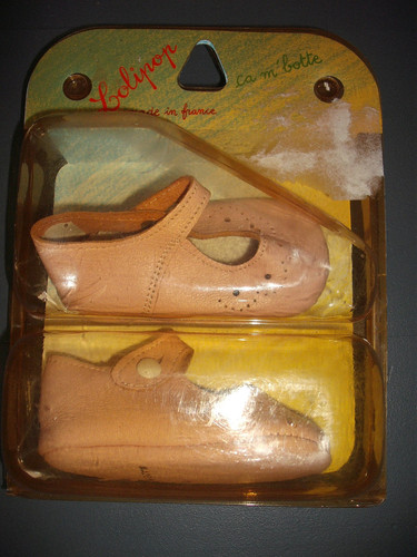 Paire chaussures bébé - chaussures,
