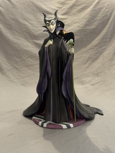 Wdcc sleeping beauty evil - sleeping,