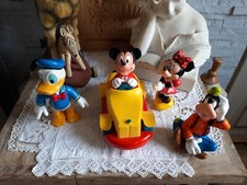 JOUETS Figurines en CAOUTCHOUC