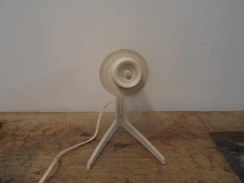 Ancien ventilateur sur pied - ventilateur,