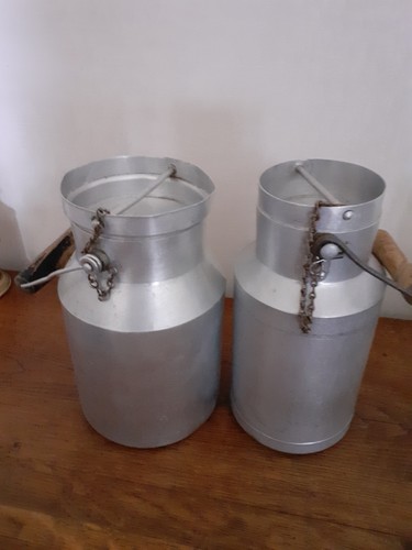 Anciens pots lait bidons - anciens,