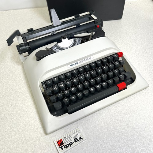 Machine écrire olivetti - écrire,