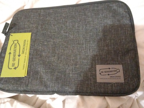 Pochette ordinateur tablette - /,