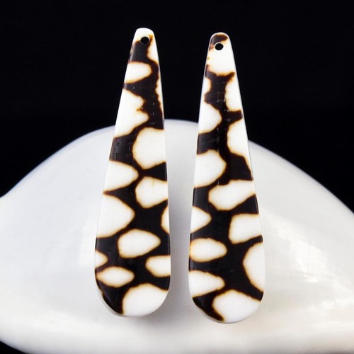 Paire boucles oreilles en - de,