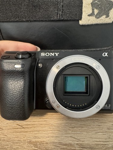 Sony nex mount mirrorless - sony, e-mount