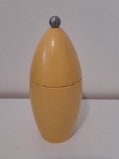 ancien grand moulin à poivre