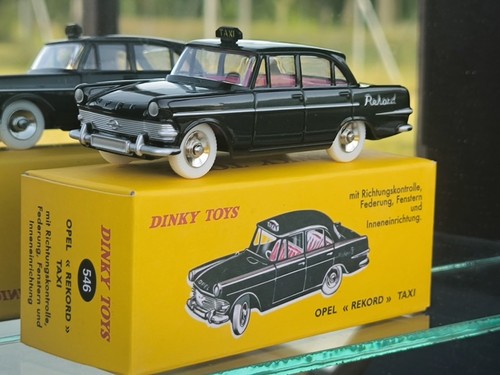 Dinky toys 546 taxi opel - dinky,