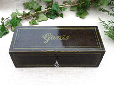 ANCIENNE BOÎTE À GANTS EN