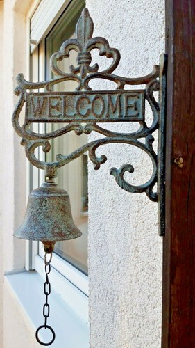 Cloche porte - cloche,,
