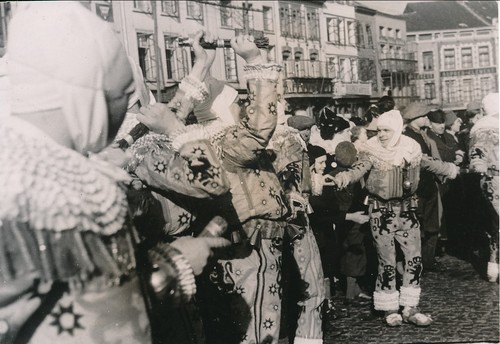 Binche 1950 fête des - binche, c.